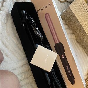 FOXYBAE 25mm Pink Curling Wand